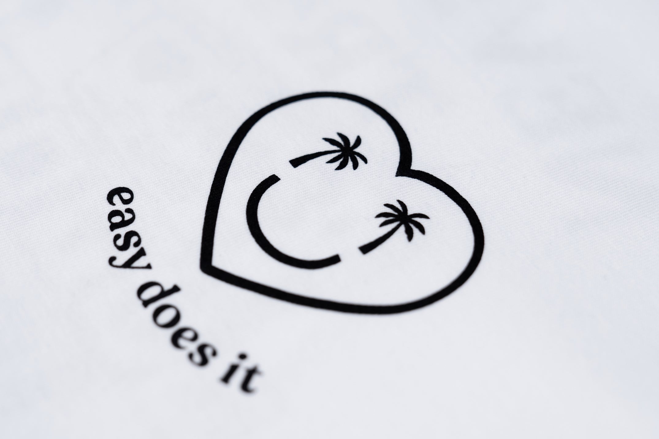 NEVER A DAYS TROUBLE Old School structured Tee- White